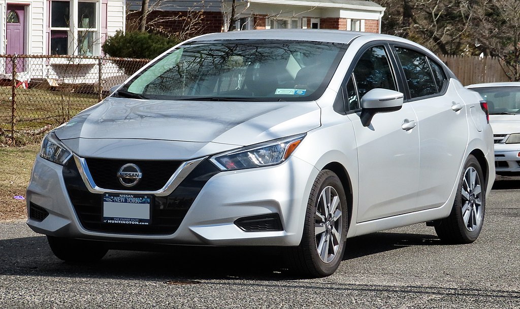 Pneus para Nissan Versa